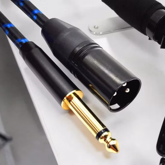 二重シールド延長スパイラル ケーブル ロール屋外工場バルク低ノイズ柔軟なマイク ケーブル ワイヤー